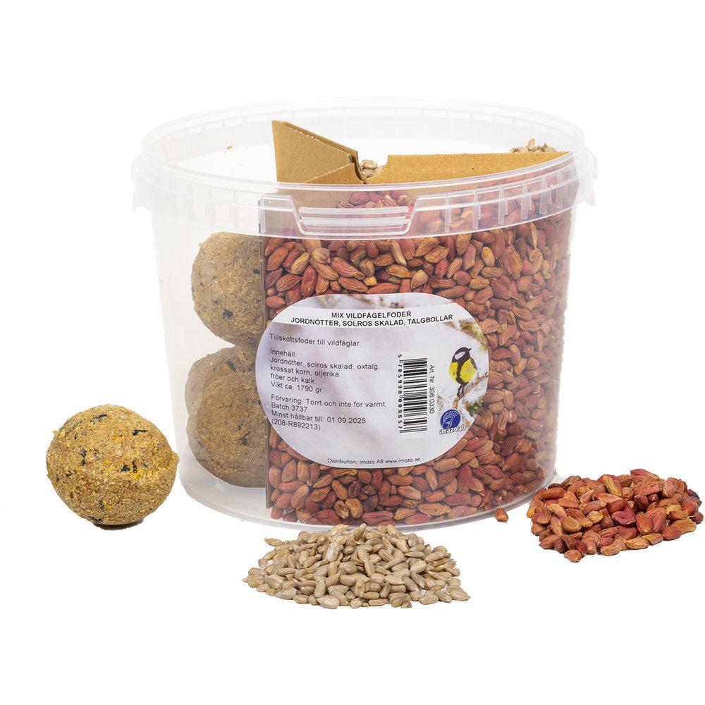 Outdoor bird mix in bucket