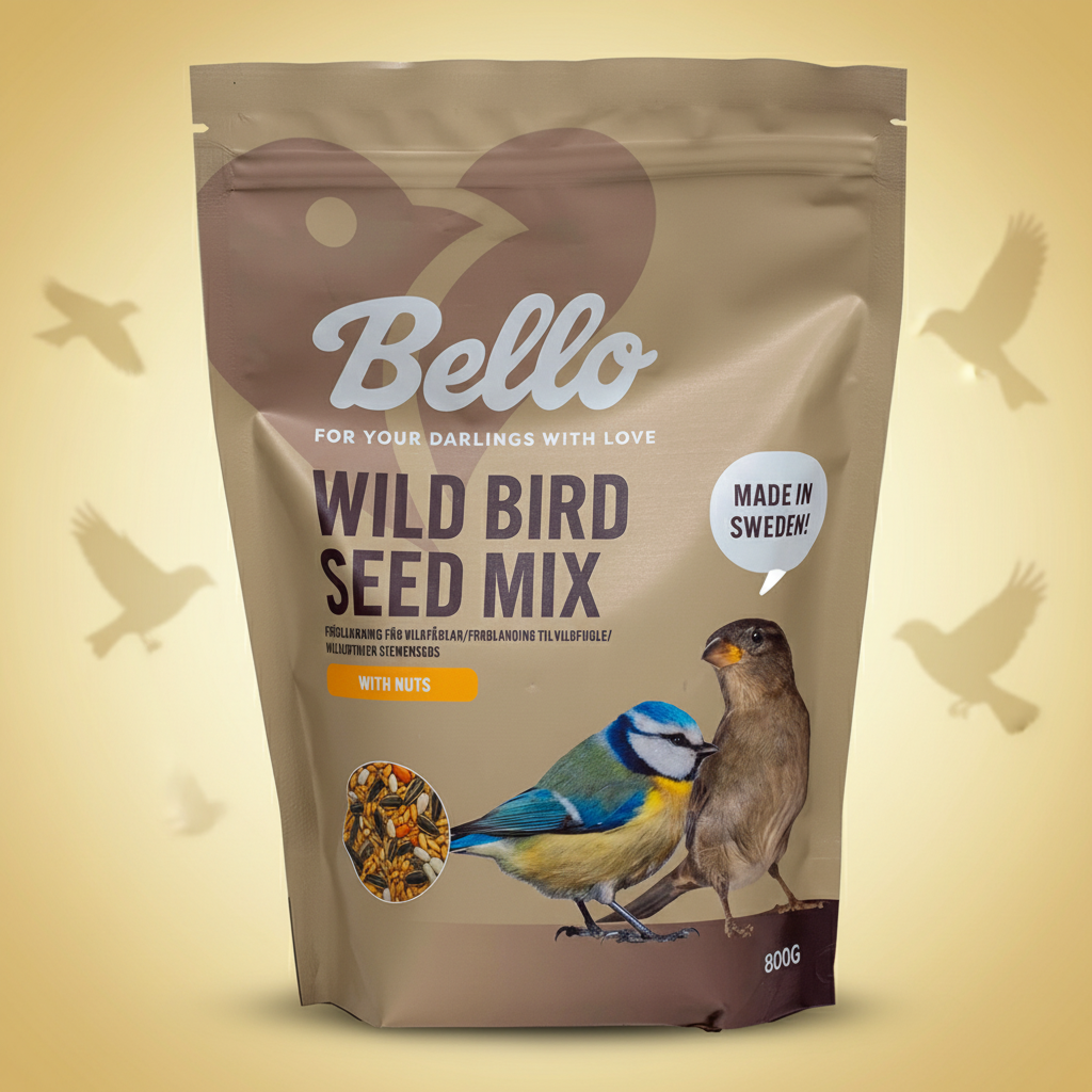 Bello Outdoor Bird Seed Mix with Nuts